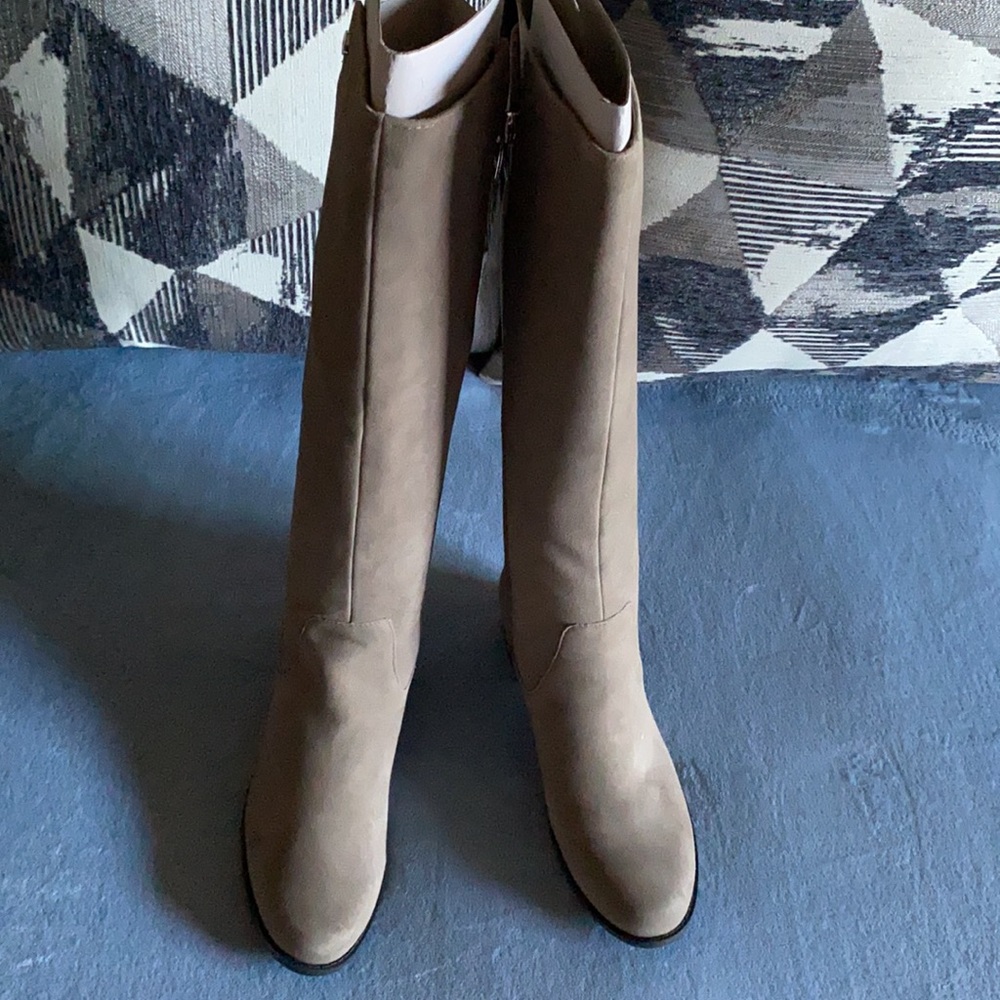 Hot Sale❗️❗️❗️Marc Fisher Multi Suede Boots
